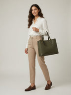 Gucci GG Emblem Large leather Tote Bag